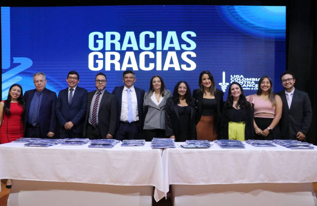 Primera Graduación de Voluntarios Hacia un Cambio con Amor